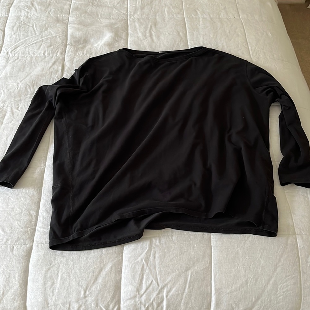 Lululemon Back in Action Long Sleeve